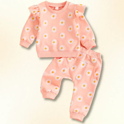 Cute pink flower print long sleeve sweatshirt and matching joggers set for infants 0-18M. Perfect for Fall fashion!