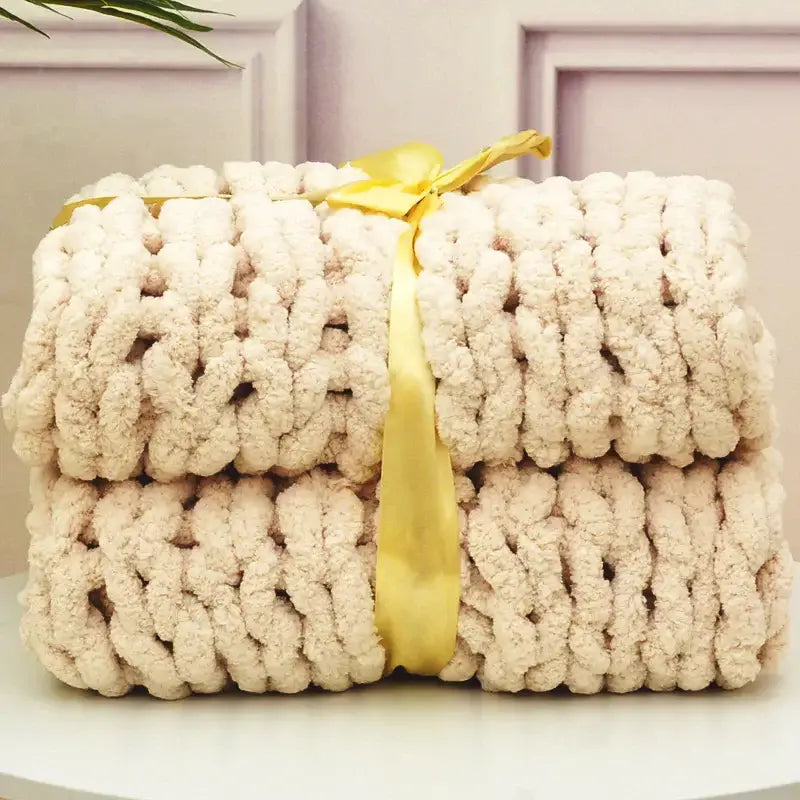 Santa Fe Snuggle 🍁 Chunky Chenille Knit Blanket, Perfect for Cozy Days